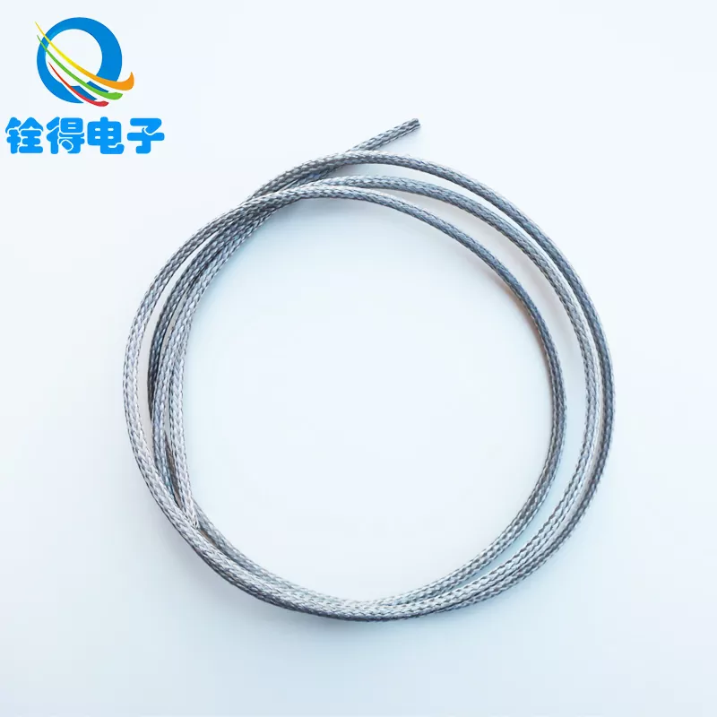 Cur tortis Cuprum Shielding Fistulam Essentialem pro Modern Electrical Applications